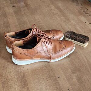 Cole Haan Men's GrandEvølution Wingtip Oxford British Tan